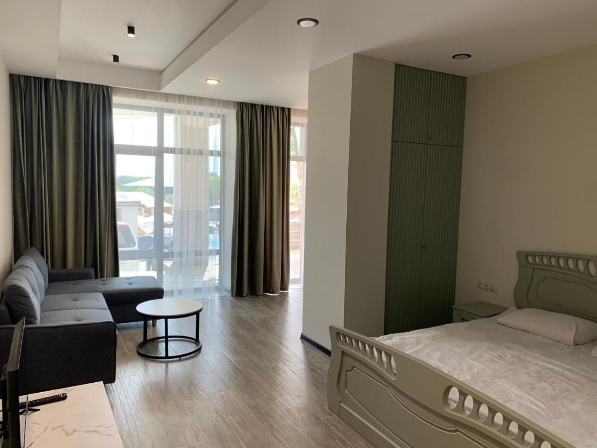 Hotel Ashot Erkat Севан Екстериор снимка
