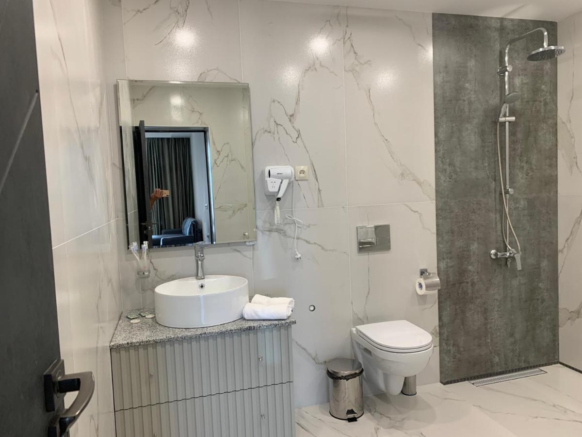 Hotel Ashot Erkat Севан Екстериор снимка
