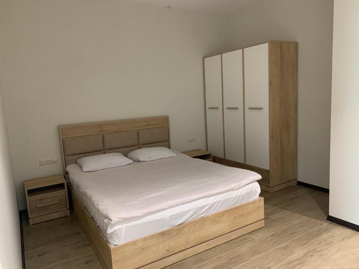Hotel Ashot Erkat Севан Екстериор снимка