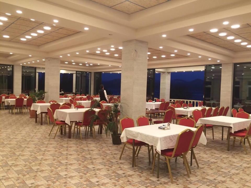 Hotel Ashot Erkat Севан Екстериор снимка