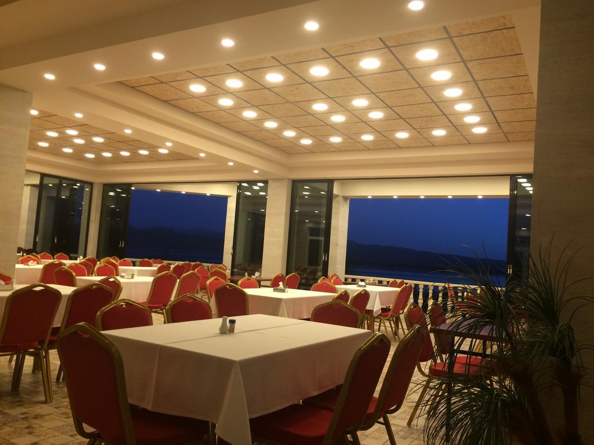 Hotel Ashot Erkat Севан Екстериор снимка